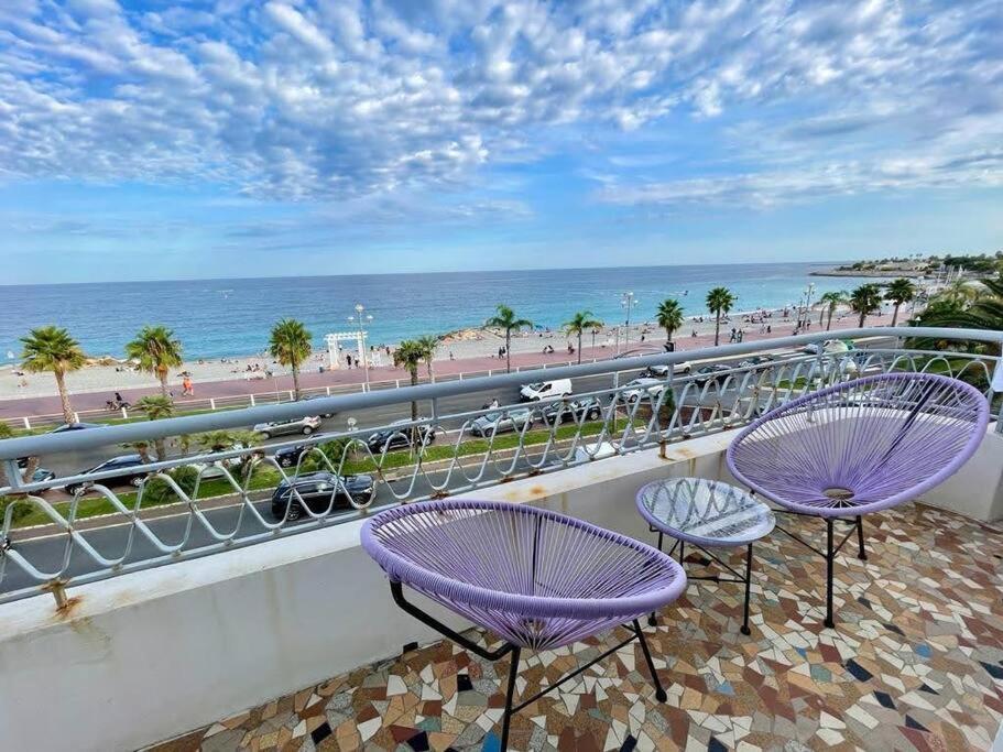 Beach Front, Superbe Appartement Pour 4 Personnes Nice Bagian luar foto
