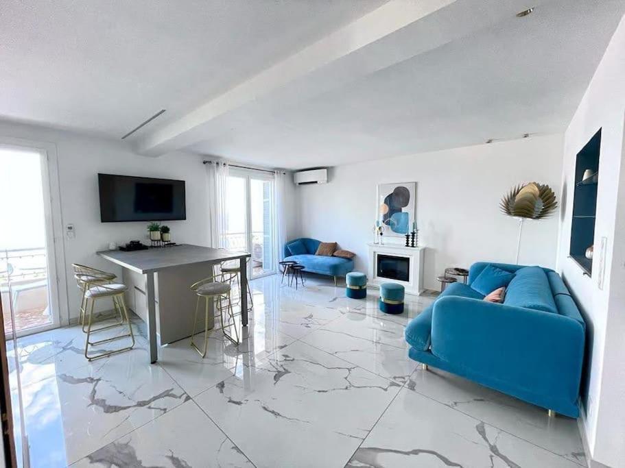 Beach Front, Superbe Appartement Pour 4 Personnes Nice Bagian luar foto